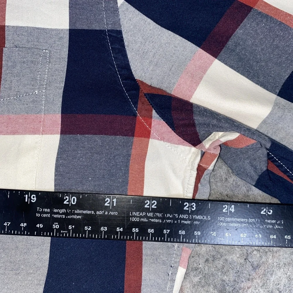 J. Crew Sunwashed Oxford Button Down Shirt Men's Large‎ Red White Blue Plaid